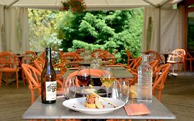 Le Bois Dormant-Hotel Restaurant & Spa Logis Hotel
